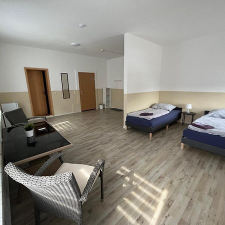 Doppelzimmer Mit Bad- Fernseher Meine Екстериор снимка