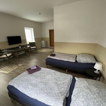 Doppelzimmer Mit Bad- Fernseher Meine Екстериор снимка