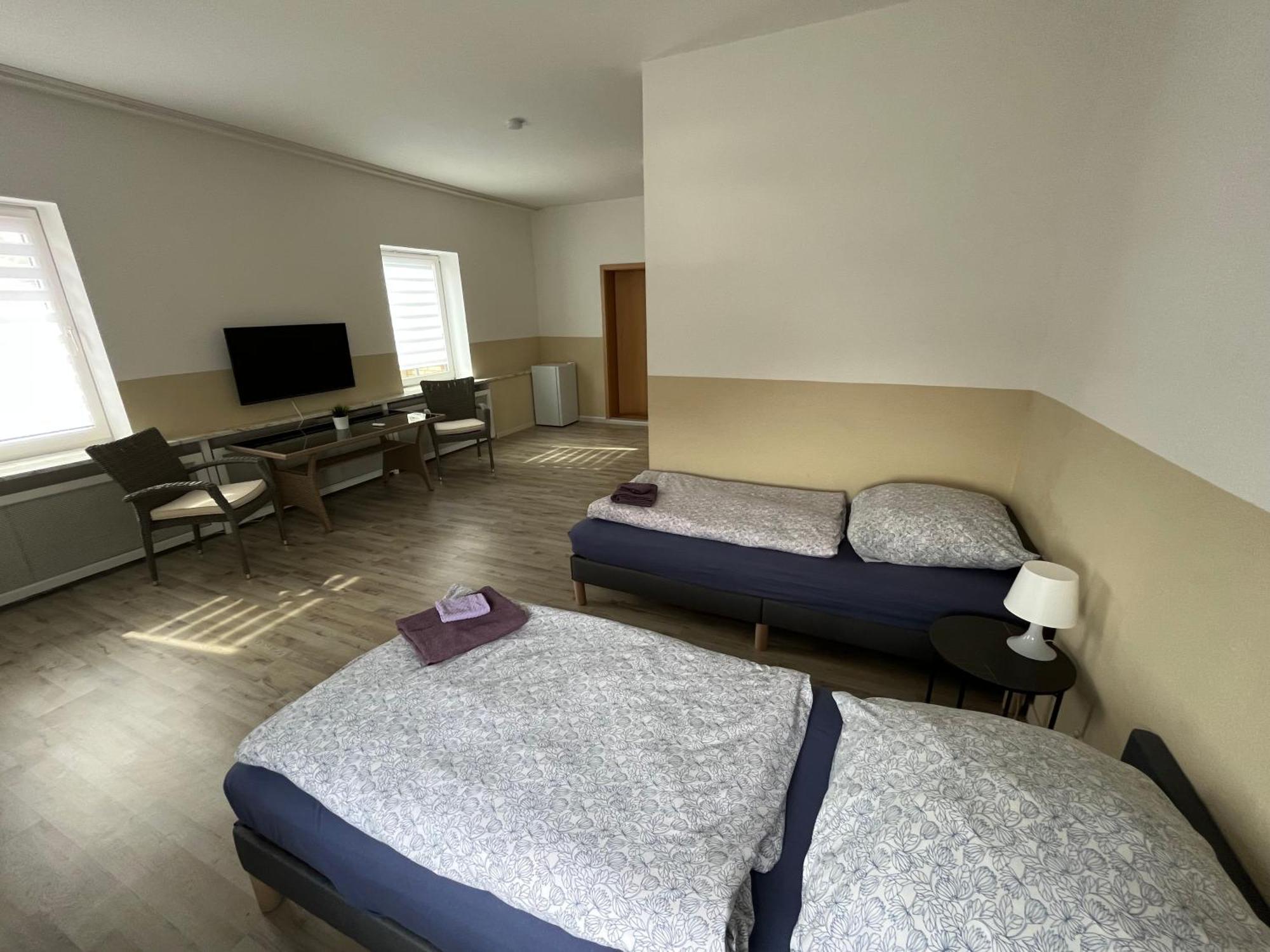 Doppelzimmer Mit Bad- Fernseher Meine Екстериор снимка